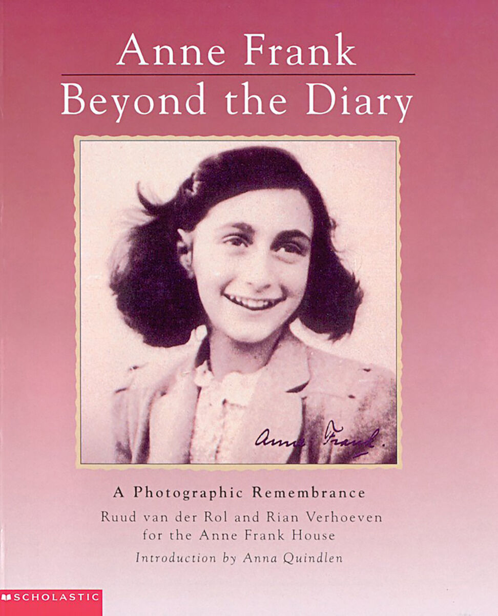 Grade 6 Independent Reading Classroom Libraires: Levels V-Z image number 4