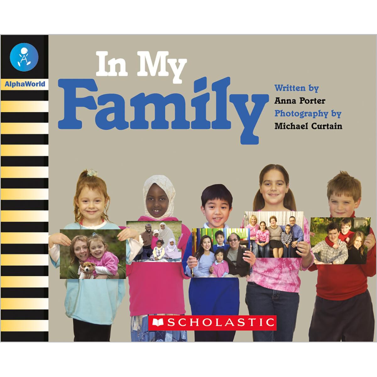 AlphaWorld: Level 2 (B): In My Family 6 Pack image number 0